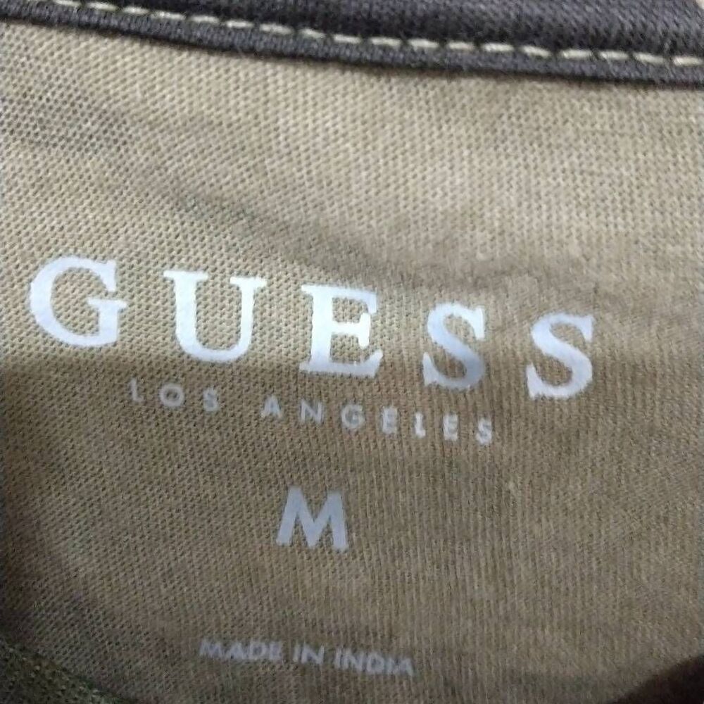 Guess Los Angeles Camo T-shirt Medium - Picture 7 of 10